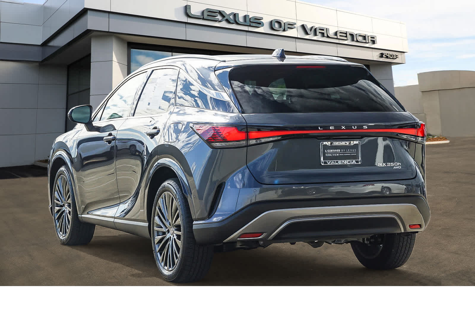 2025 Lexus RX 350h Luxury AWD photo 2