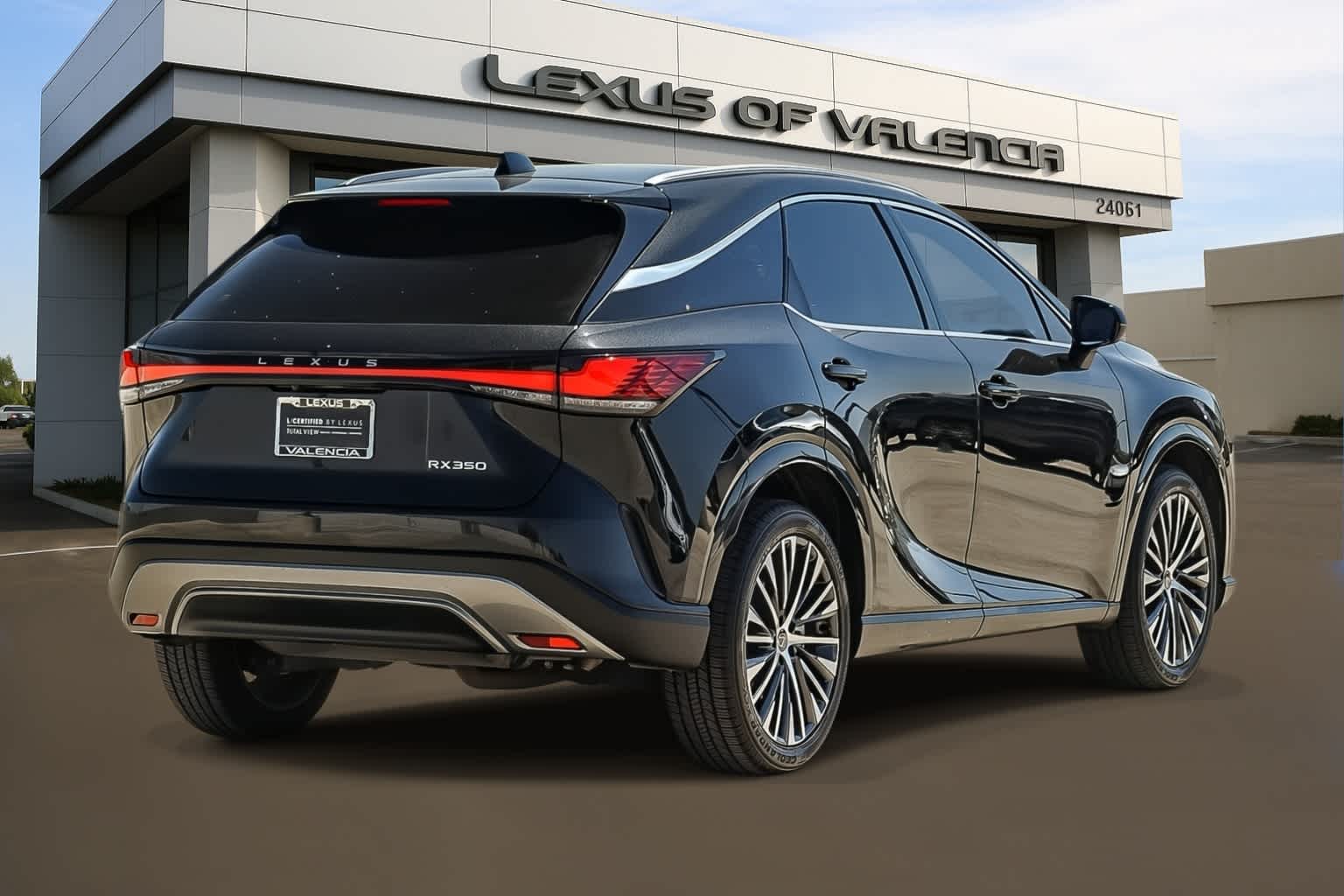 Thumbnail: 2023 Lexus RX - 4