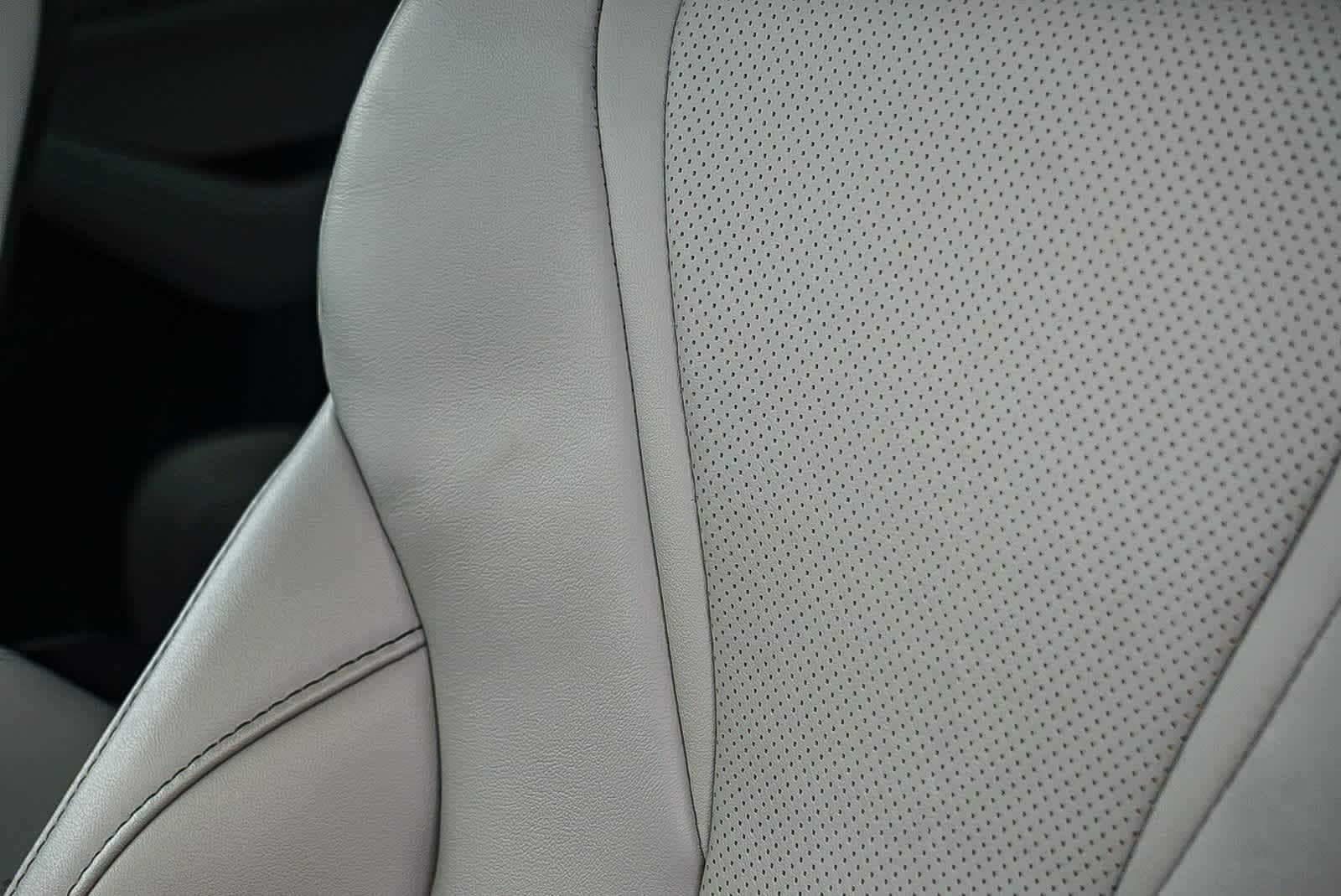 Thumbnail: 2023 Acura MDX - 27