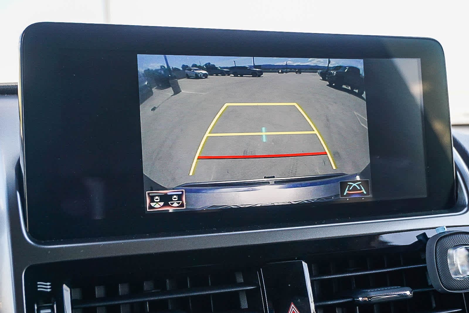 Thumbnail: 2022 Lexus GX - 25