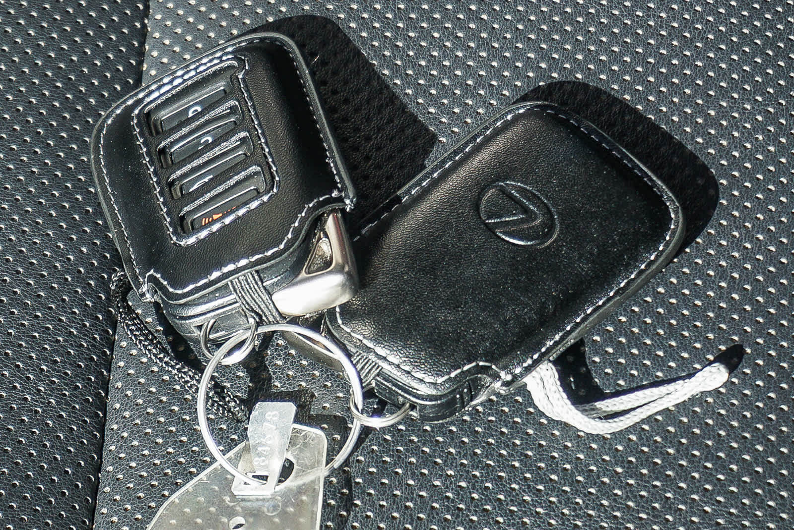 Thumbnail: 2022 Lexus RX - 31