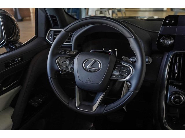 2026 Lexus LX 600 Luxury - Photo 14