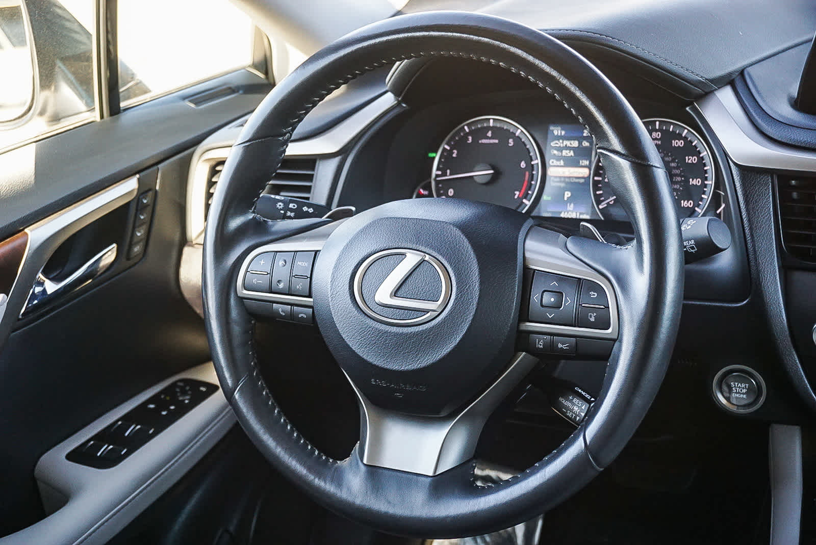 Thumbnail: 2022 Lexus RX - 17