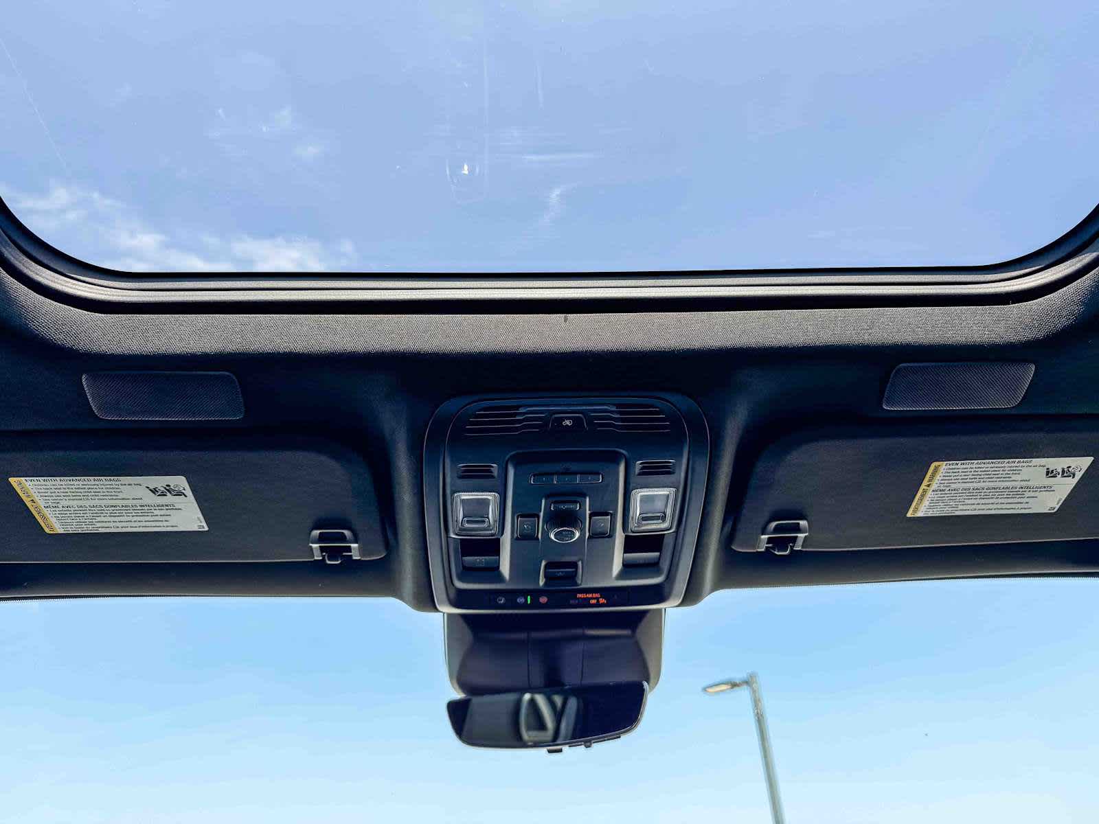 Thumbnail: 2022 Cadillac Escalade - 13