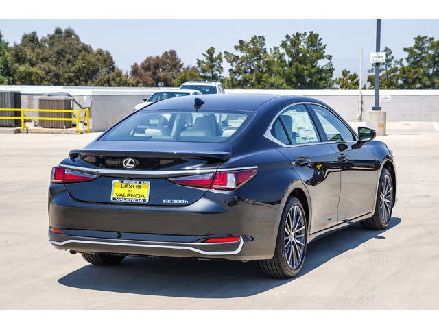 2025 Lexus ES Hybrid 300h 4