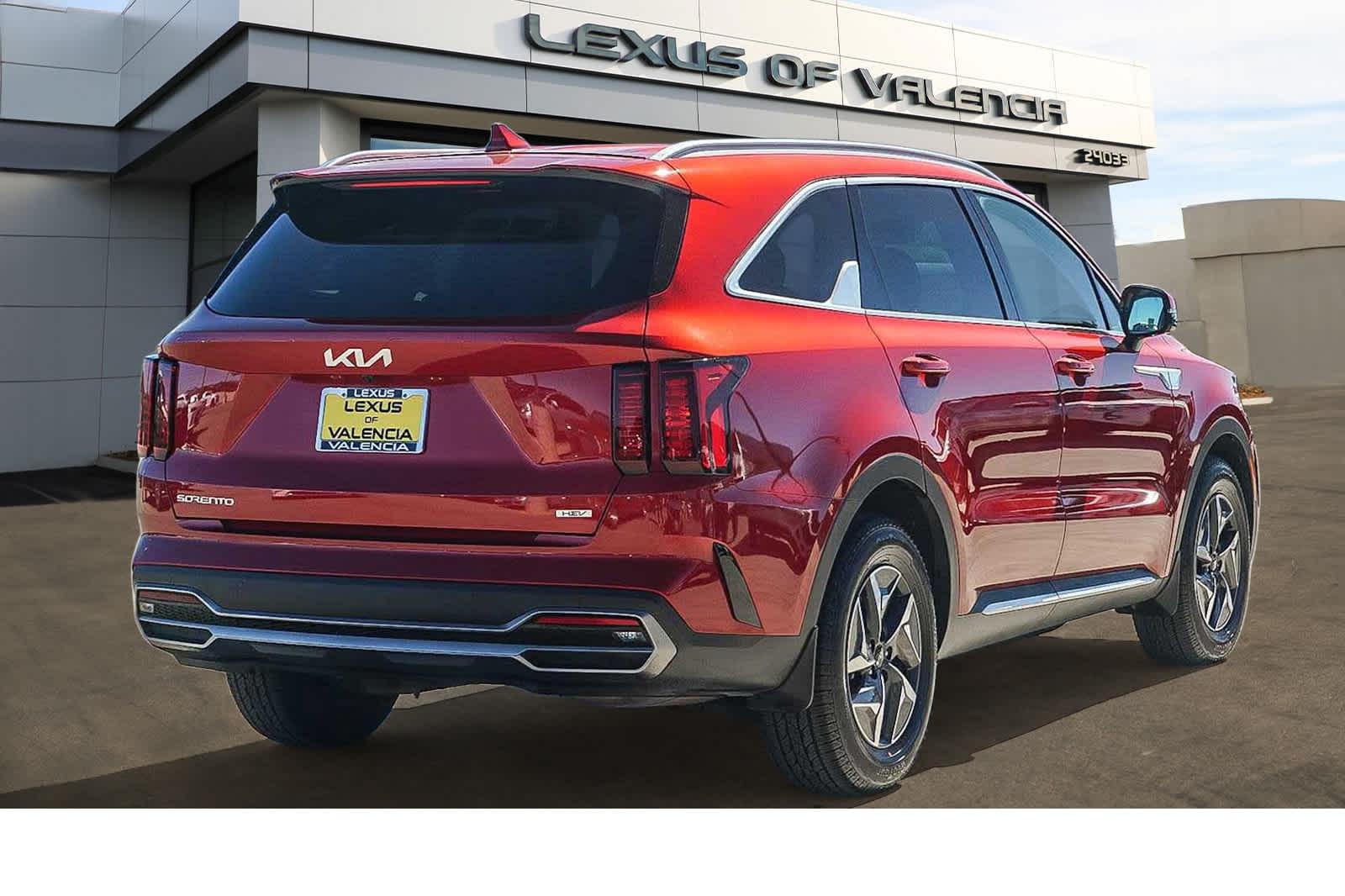 Thumbnail: 2023 Kia Sorento - 4