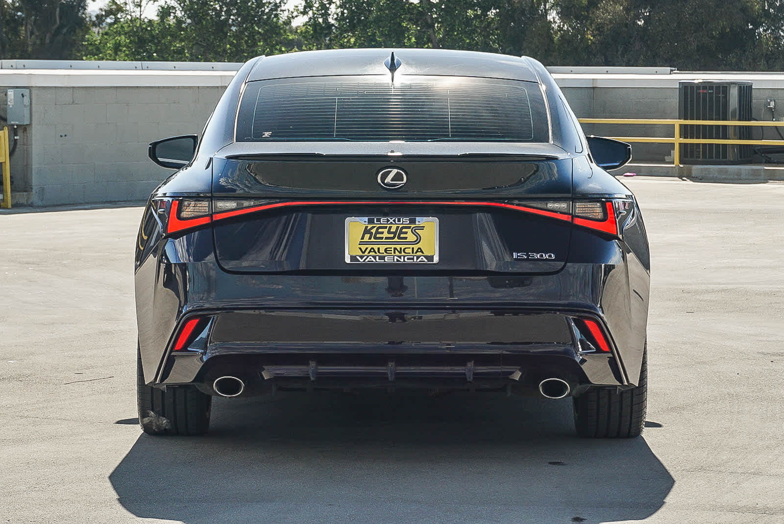 2024 LEXUS IS 300 photo 2