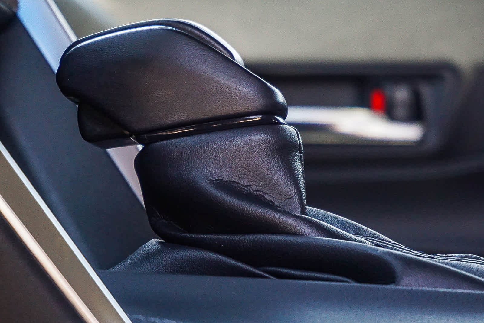 Thumbnail: 2021 Toyota Venza - 23