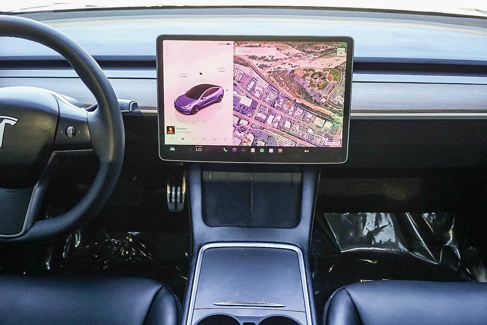 Thumbnail: 2022 Tesla Model 3 - 18