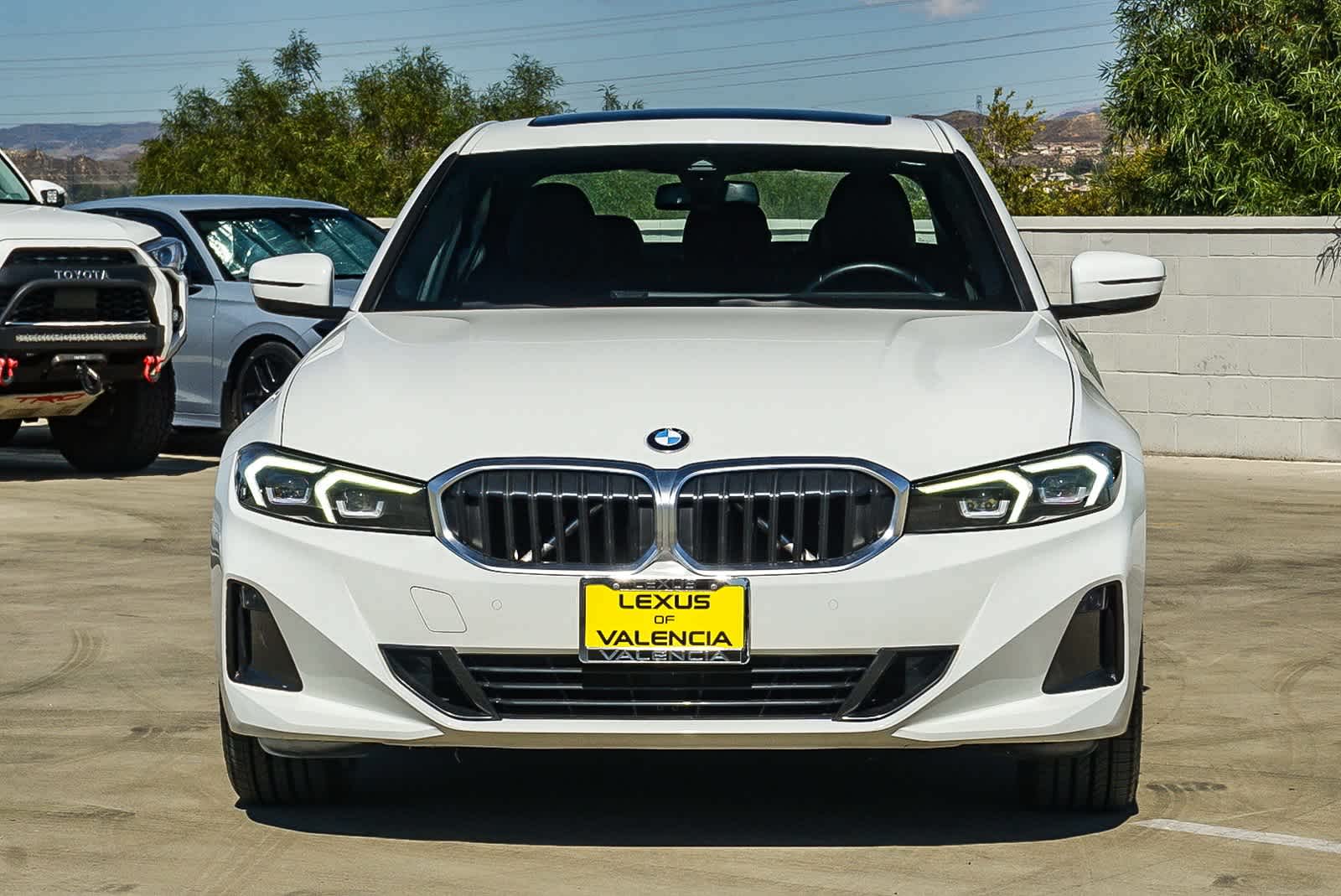 Thumbnail: 2023 BMW 3 Series - 6