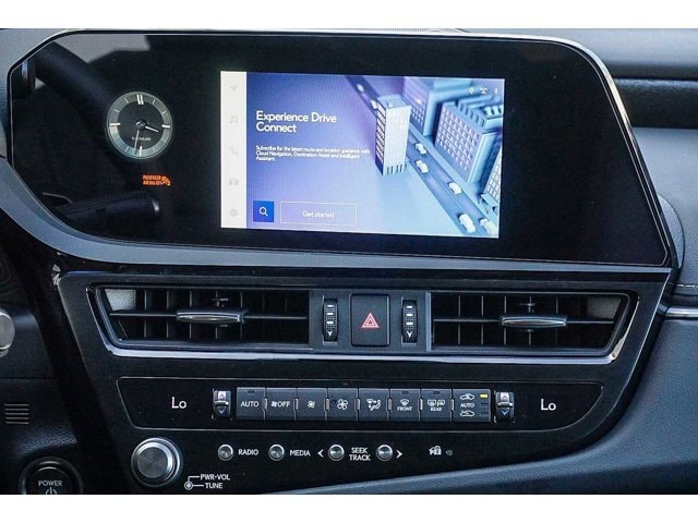 Thumbnail: 2025 Lexus ES - 15