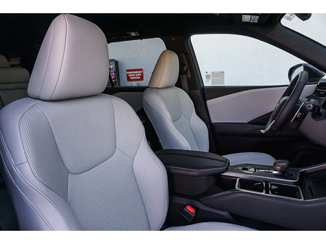 Thumbnail: 2026 Lexus TX - 32