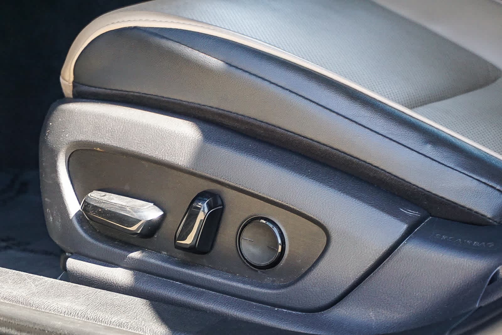 Thumbnail: 2019 Lexus ES - 27