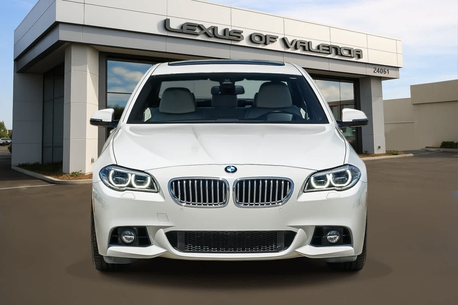 Thumbnail: 2014 BMW 5 Series - 6