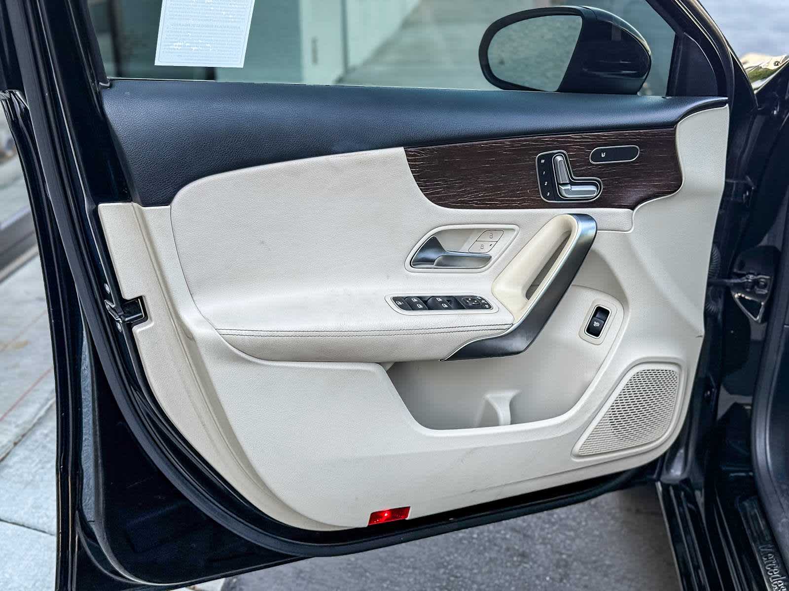 Thumbnail: 2019 Mercedes-Benz A-Class - 17