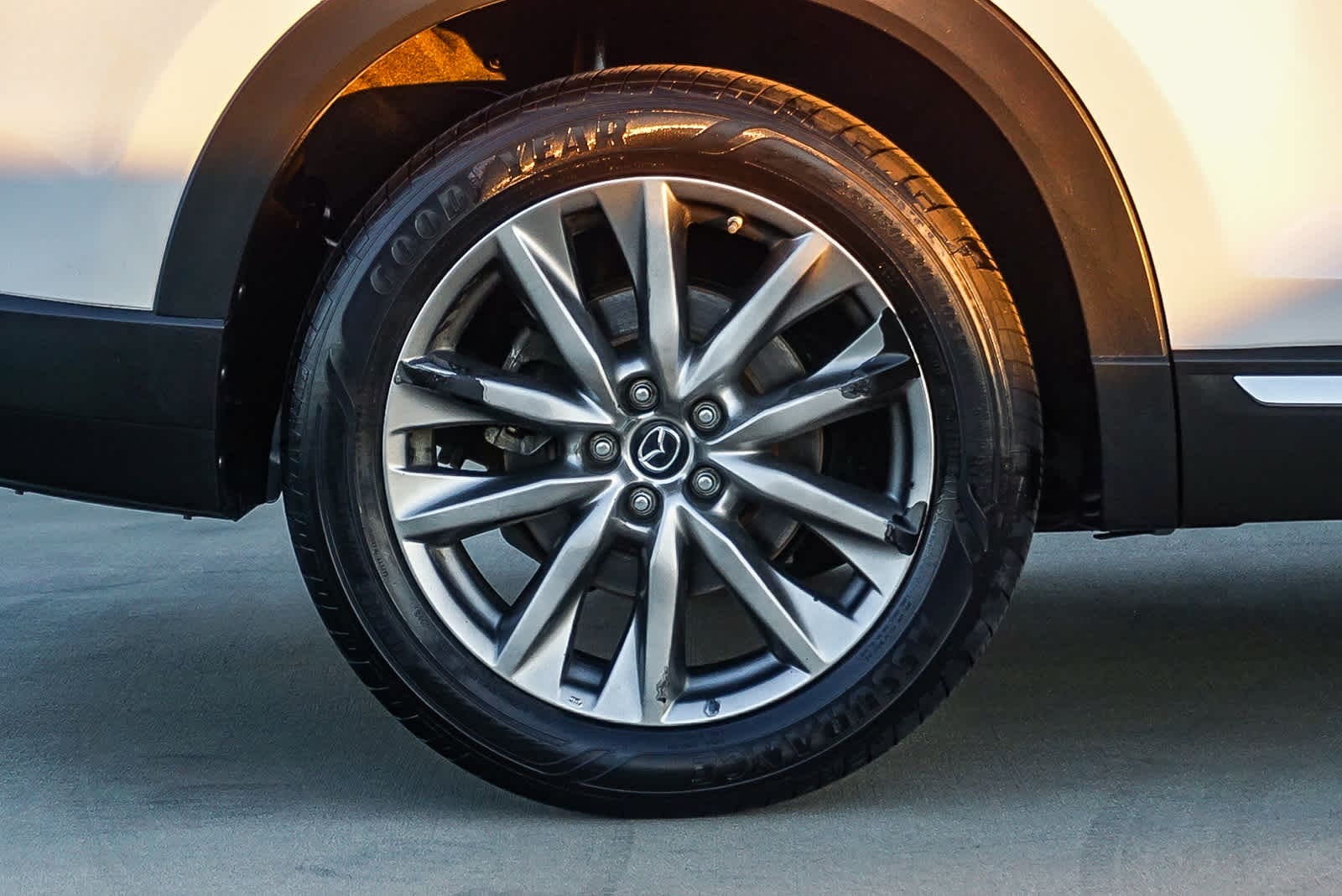 Thumbnail: 2018 Mazda CX-9 - 10