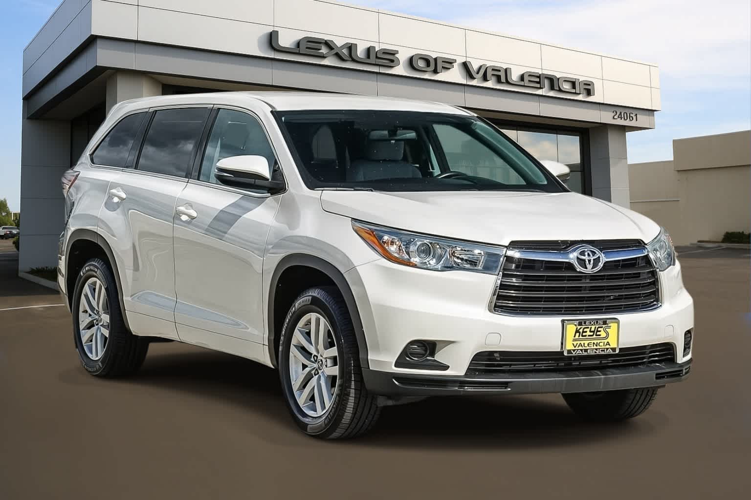 Thumbnail: 2016 Toyota Highlander - 5