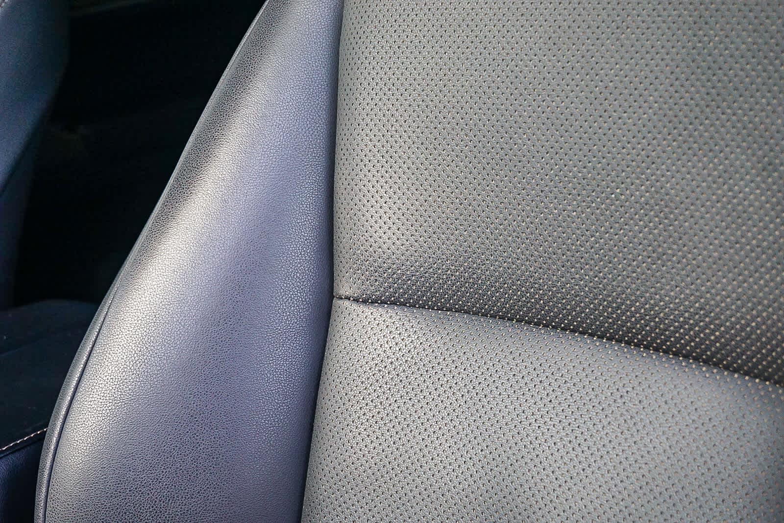 Thumbnail: 2020 Lexus GX - 27