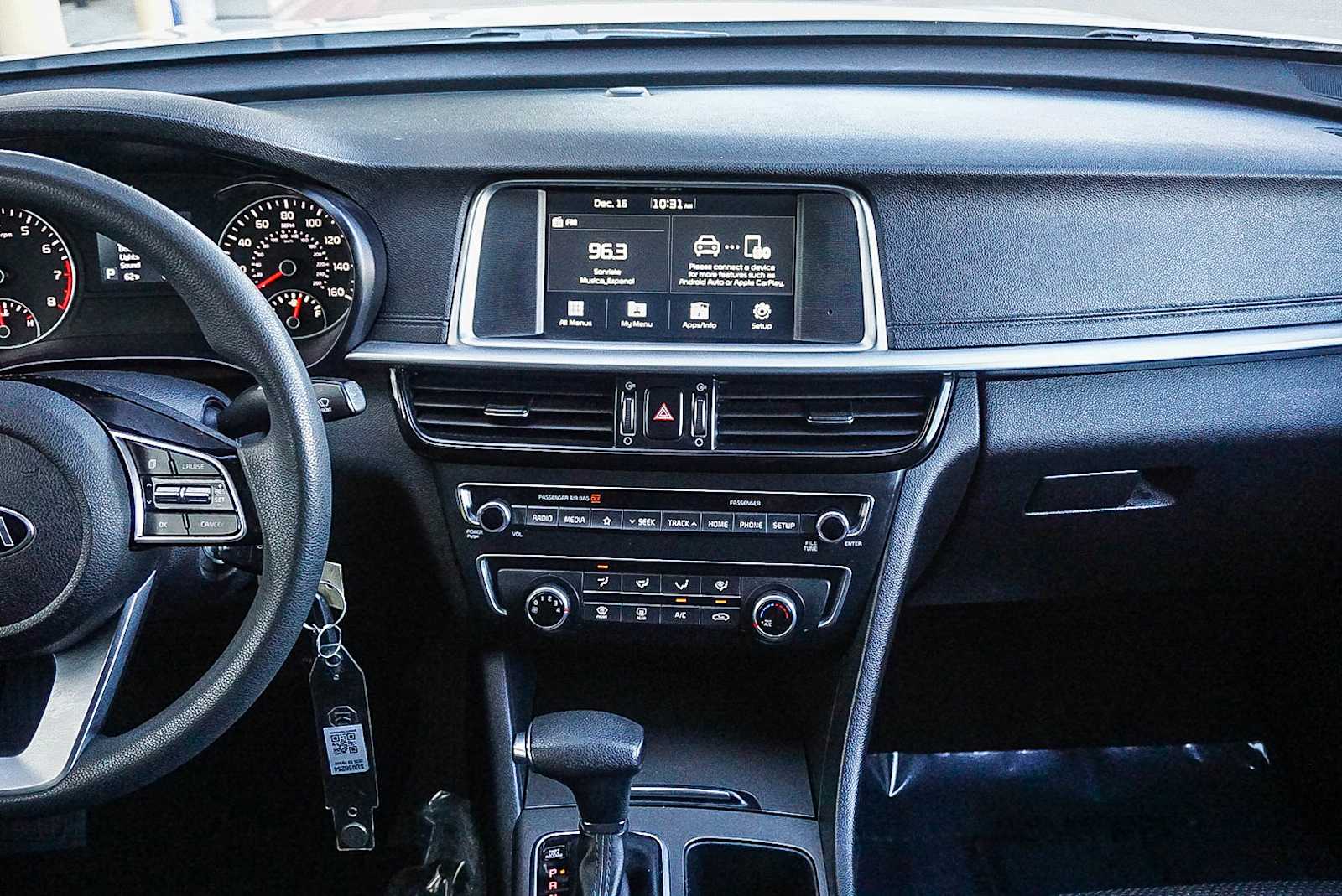 Thumbnail: 2020 Kia Optima - 13