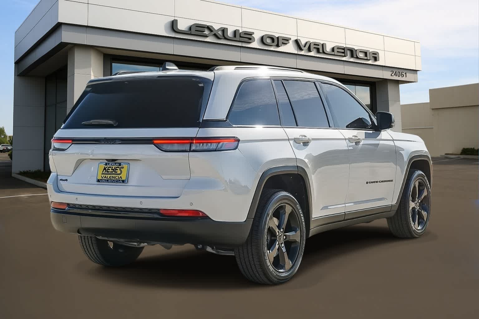 Thumbnail: 2025 Jeep Grand Cherokee - 5