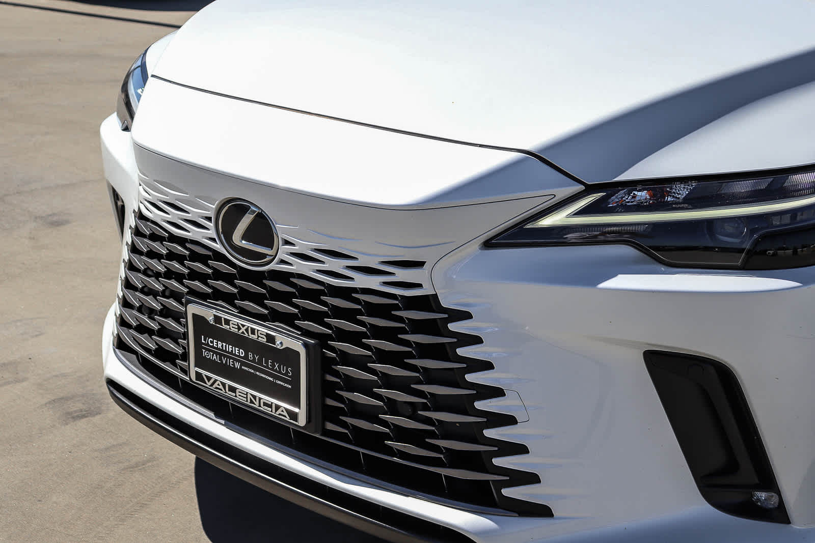 Thumbnail: 2023 Lexus RX - 7