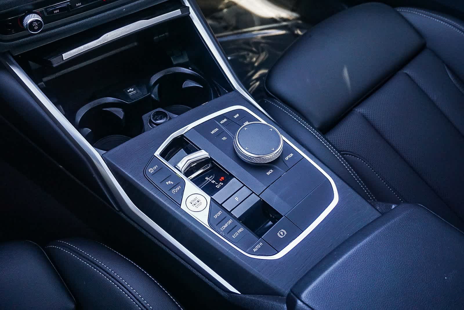 Thumbnail: 2023 BMW 3 Series - 24