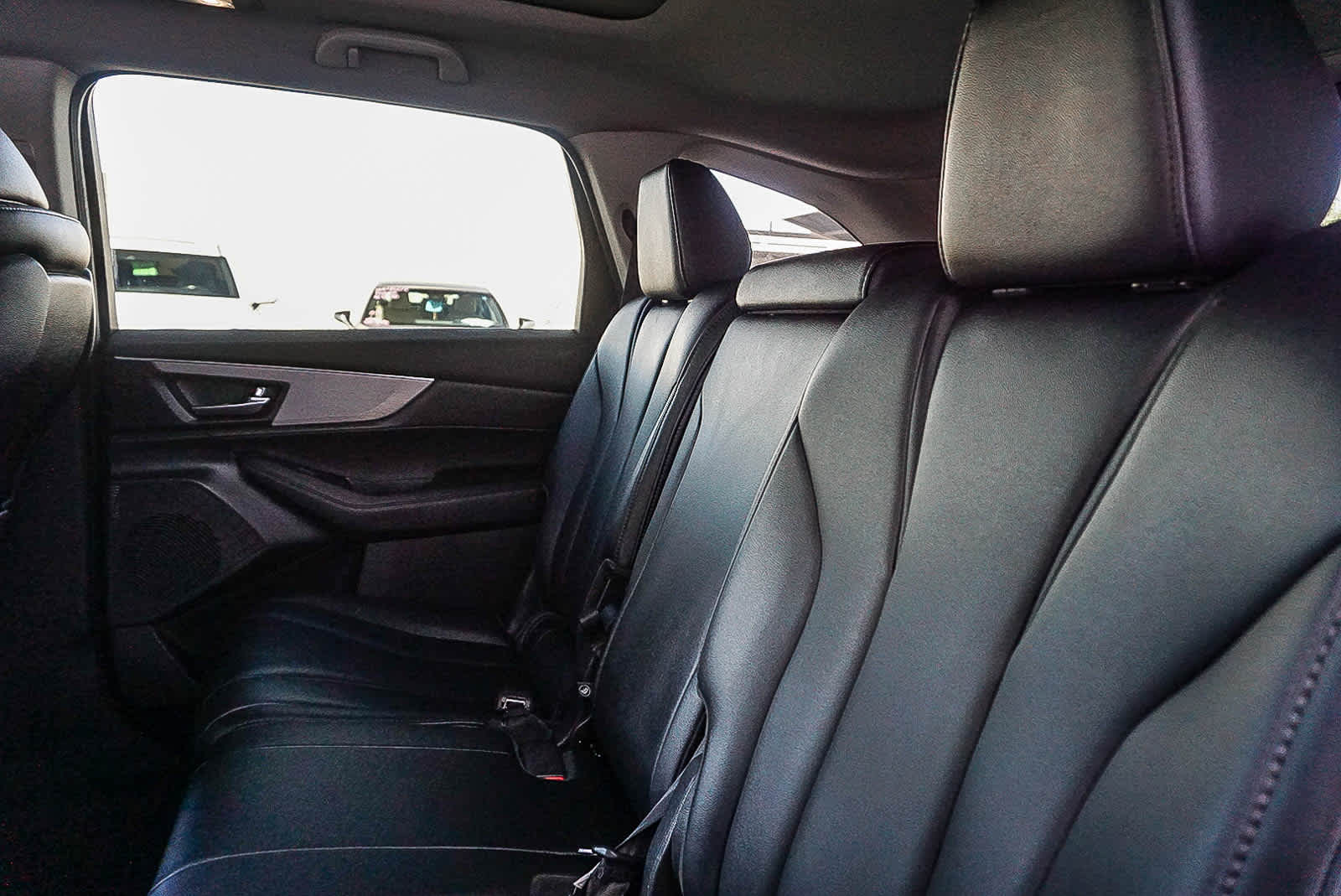 Thumbnail: 2023 Acura MDX - 19