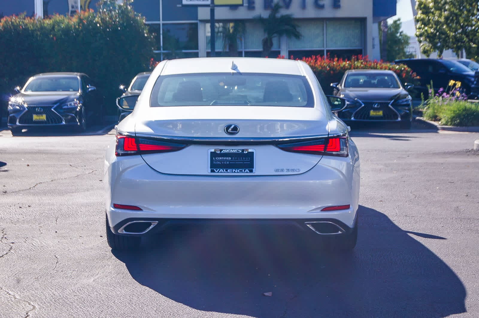 2024 Lexus ES 350 3