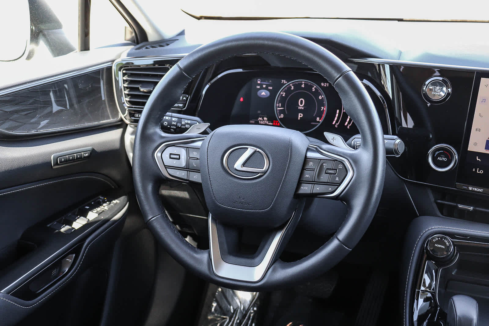 Thumbnail: 2025 Lexus ES - 15