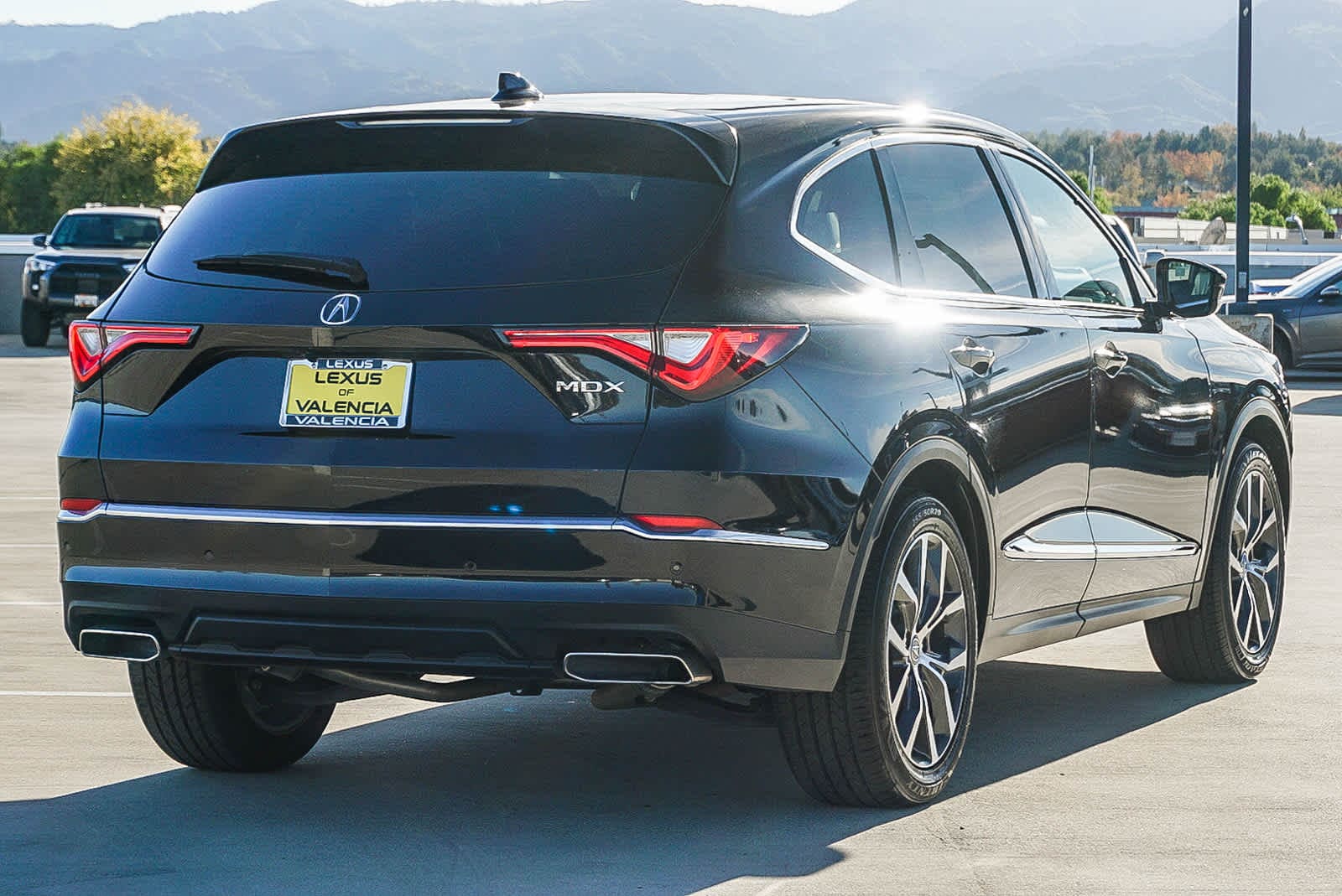 Thumbnail: 2023 Acura MDX - 7