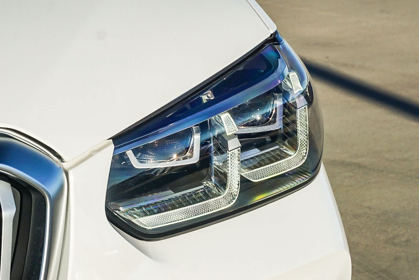 Thumbnail: 2023 BMW X3 - 6