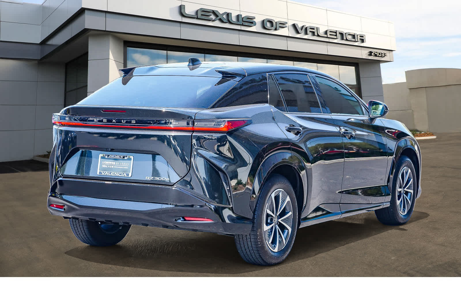 2024 Lexus RZ 300e 4
