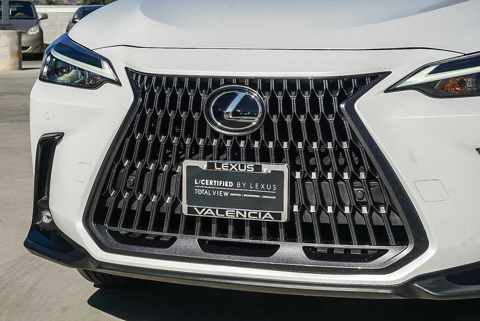 Thumbnail: 2022 Lexus NX - 8