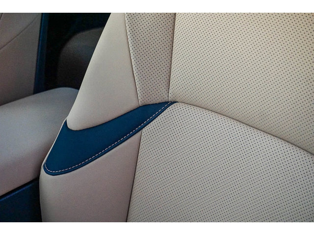 Thumbnail: 2025 Lexus ES - 25