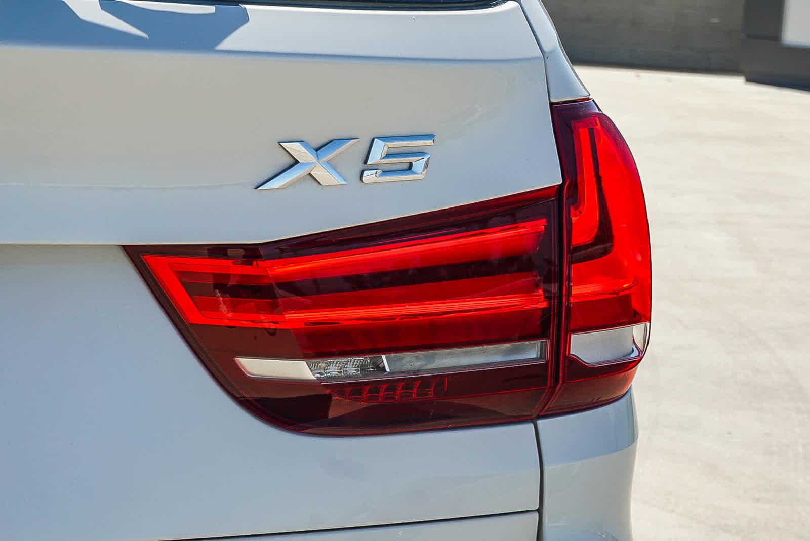 Thumbnail: 2016 BMW X5 - 11