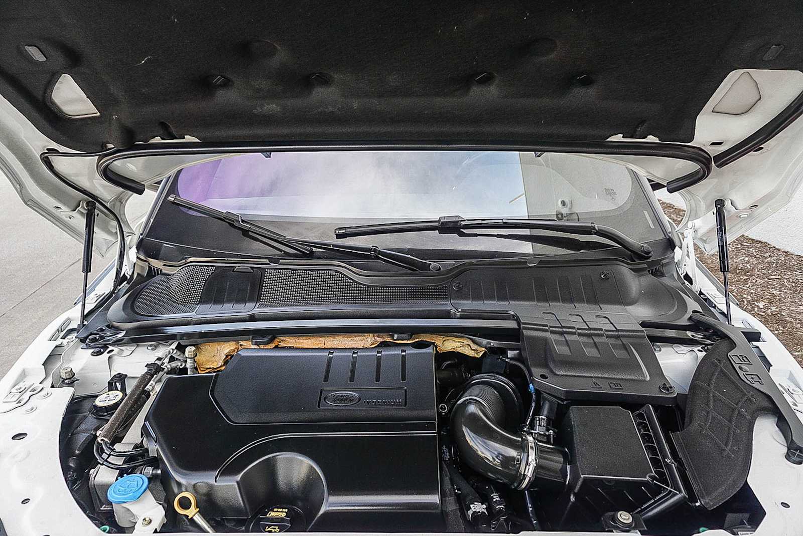 Thumbnail: 2018 Land Rover Range Rover Evoque - 29