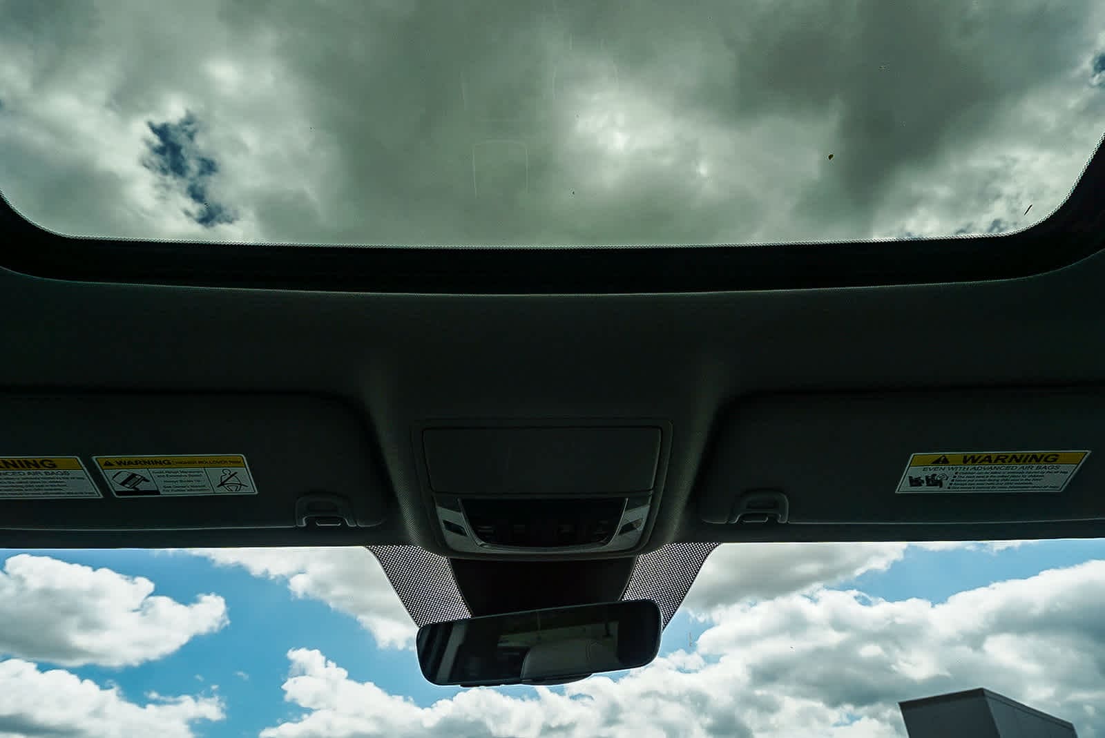 Thumbnail: 2023 Acura MDX - 12