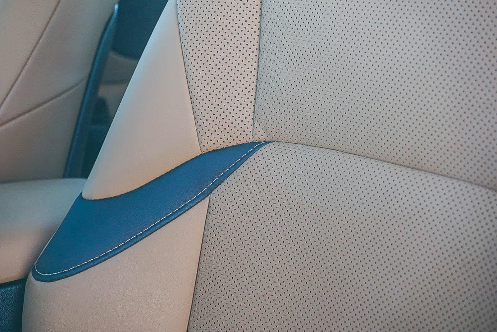 Thumbnail: 2023 Lexus ES - 23