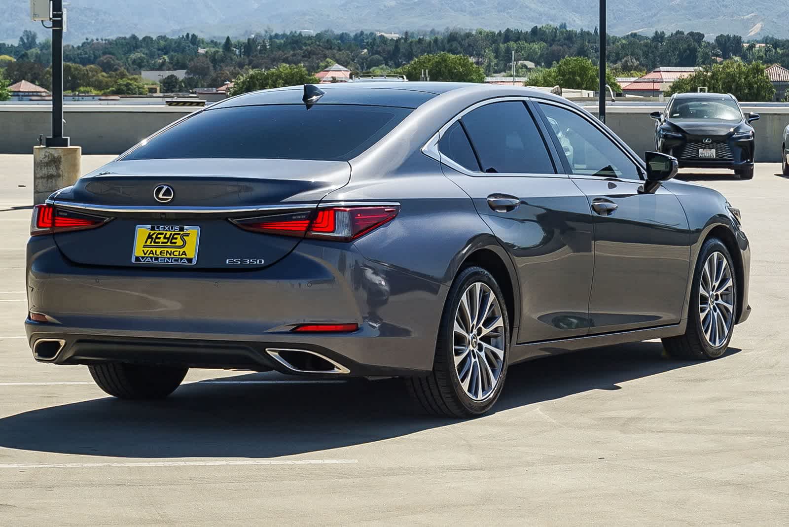 Thumbnail: 2019 Lexus ES - 7