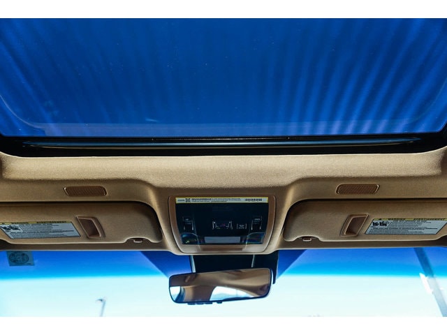 Thumbnail: 2025 Lexus ES - 12