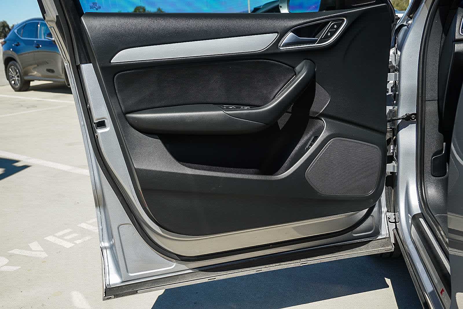 Thumbnail: 2018 Audi Q3 - 21