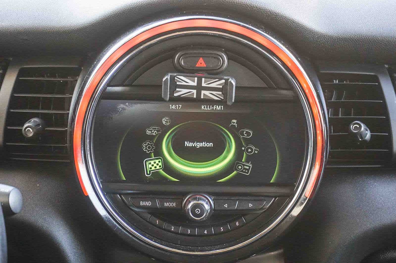 Thumbnail: 2018 MINI Cooper Hardtop - 15