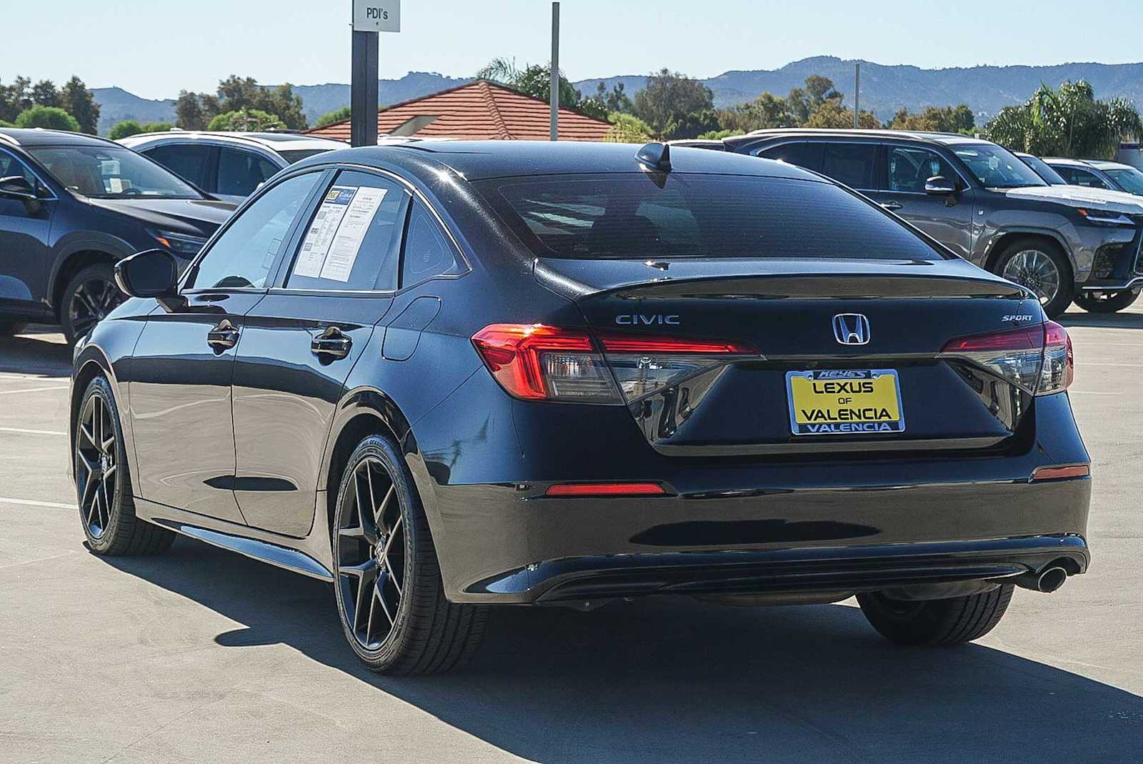 Thumbnail: 2022 Honda Civic - 2