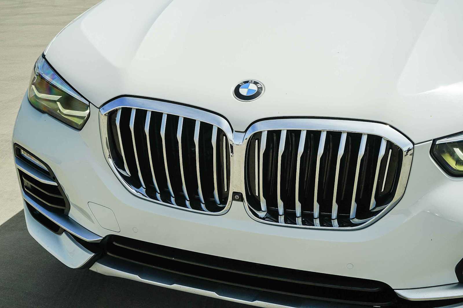 Thumbnail: 2021 BMW X5 - 7