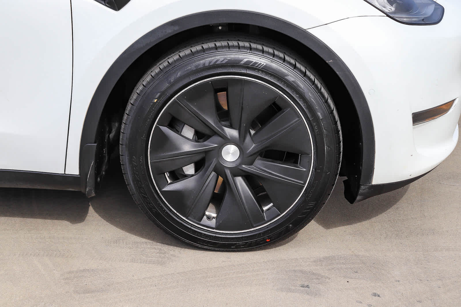 Thumbnail: 2021 Tesla Model Y - 9