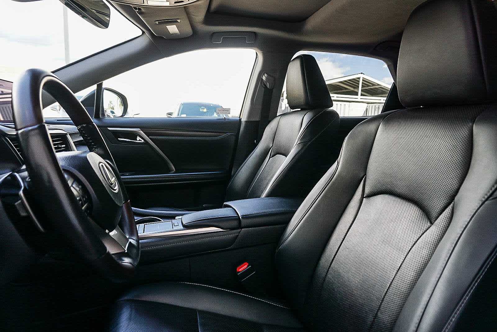 Thumbnail: 2022 Lexus RX - 18