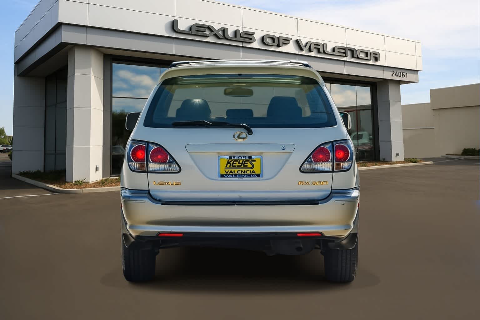 Thumbnail: 2002 Lexus RX - 2