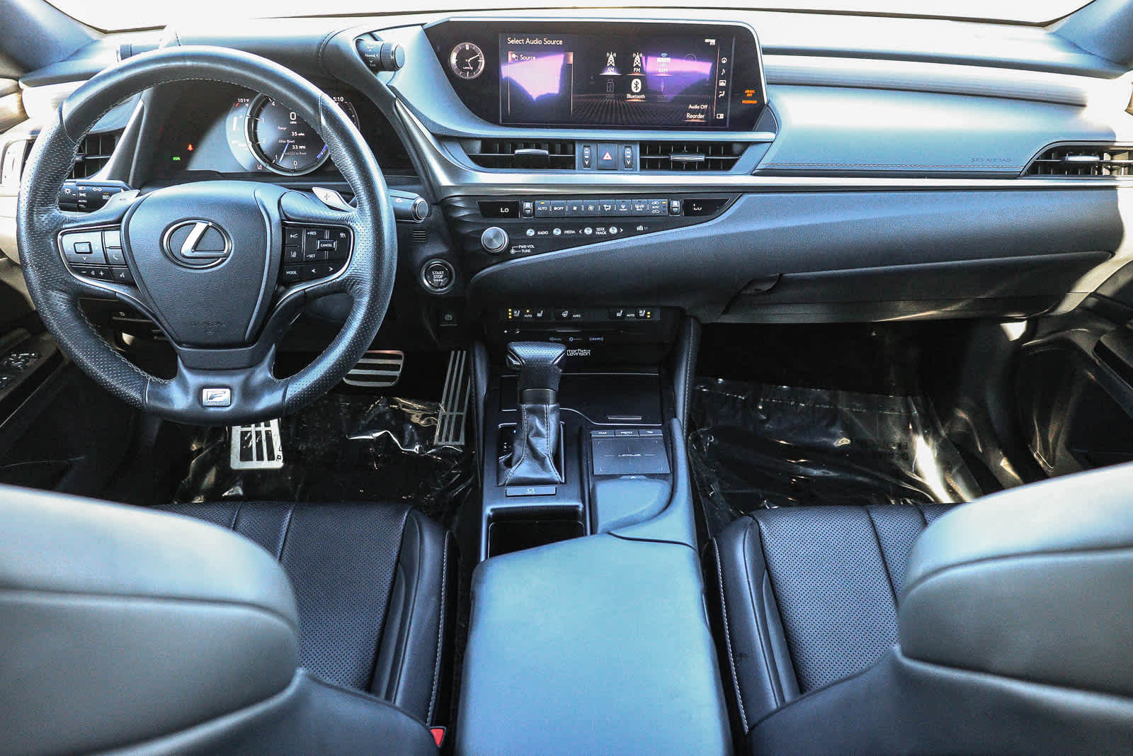 2021 Lexus ES F SPORT - Photo 15