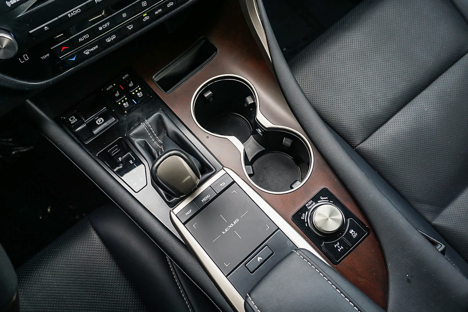 Thumbnail: 2020 Lexus RX - 23