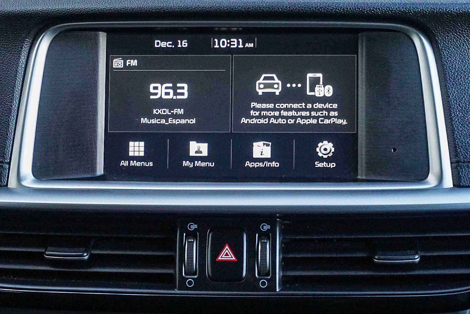 Thumbnail: 2020 Kia Optima - 14